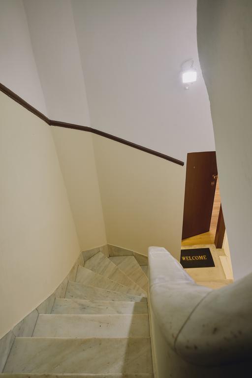 Apartment Warm Stone House